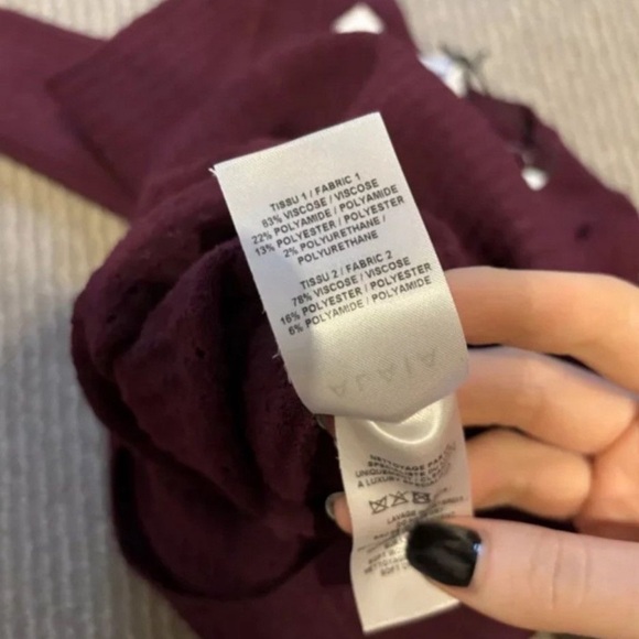 ALAIA Vienne Dress Aubergine FR38
RRP £1,670
SOLD OUT !!! - Picture 4 of 7